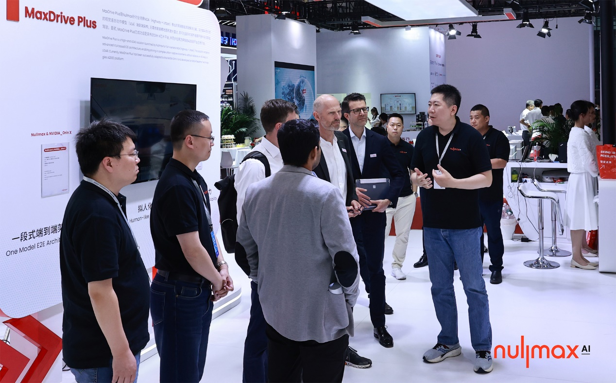 Nullmax携全栈辅助驾驶方案首秀上海车展(图3)