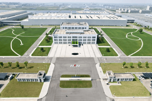 新能源城市通勤的未来:智能座舱与驾驶体验的深度变革