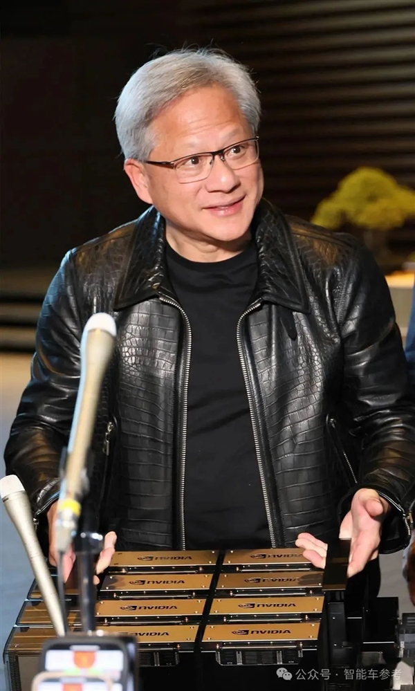 令人绝望的算力！特斯拉2500TOPS自动驾驶芯片曝光：台积电3nm工艺(图7)