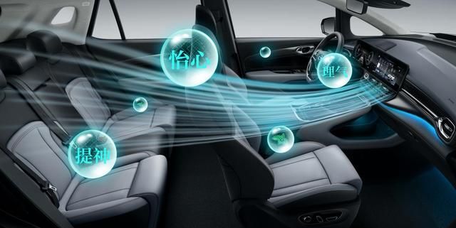 小鹏汽车调整组织架构：自动驾驶、智能座舱中心合并成立通用智能中心