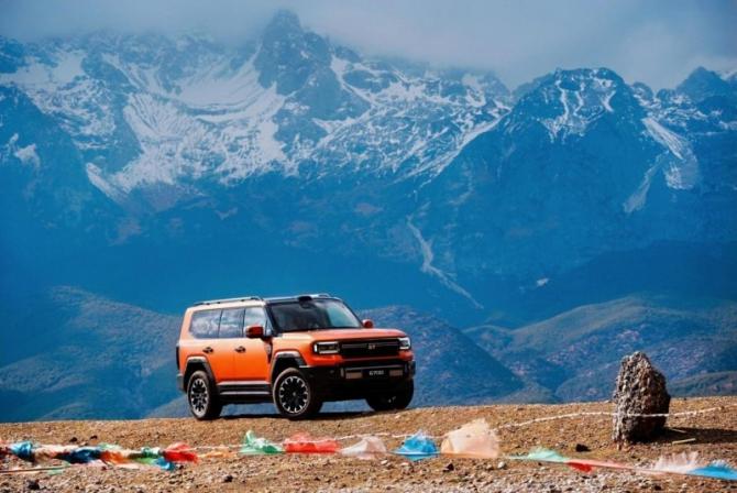 越野也能高阶智驾！纵横G700智境乾崑版征服丽江(图2)