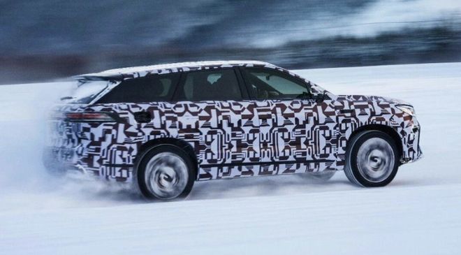 10来万奇瑞7座SUV曝光！自动泊车女王副驾关键20T+8AT(图3)