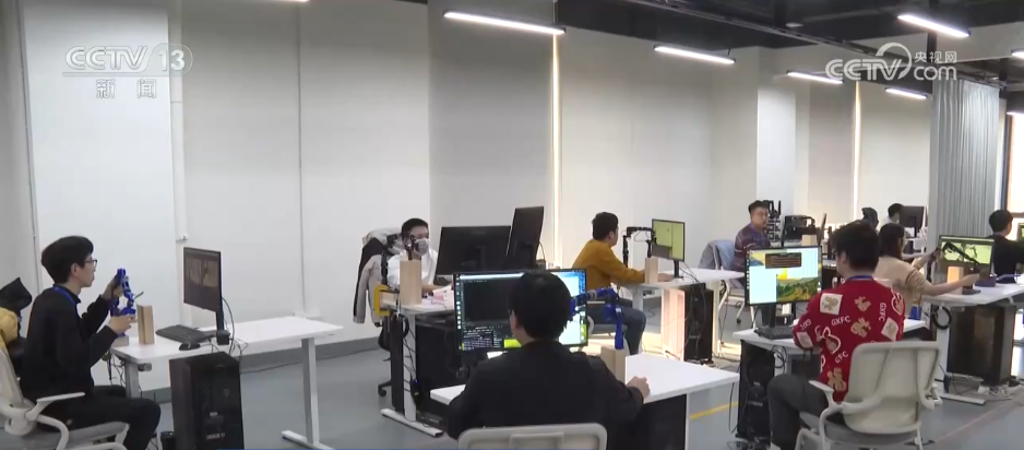 因地制宜培育算力产业生态 推动经济发展“加速跑”(图8)