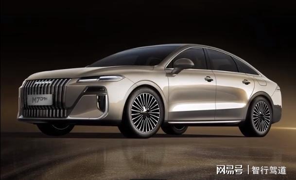 荣威M7 DMH下半年上市：前劳斯莱斯设计师操刀综合续航达1300km(图5)