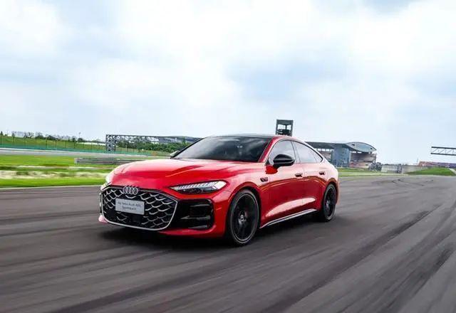 奥迪+华为智驾“强强联手”比宝马3系便宜6万多限时仅售2559万(图7)