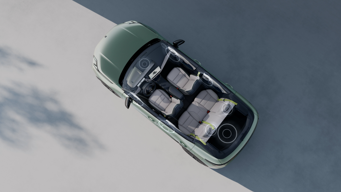 限时售价1076万元起领克06 Relive焕新上市(图4)