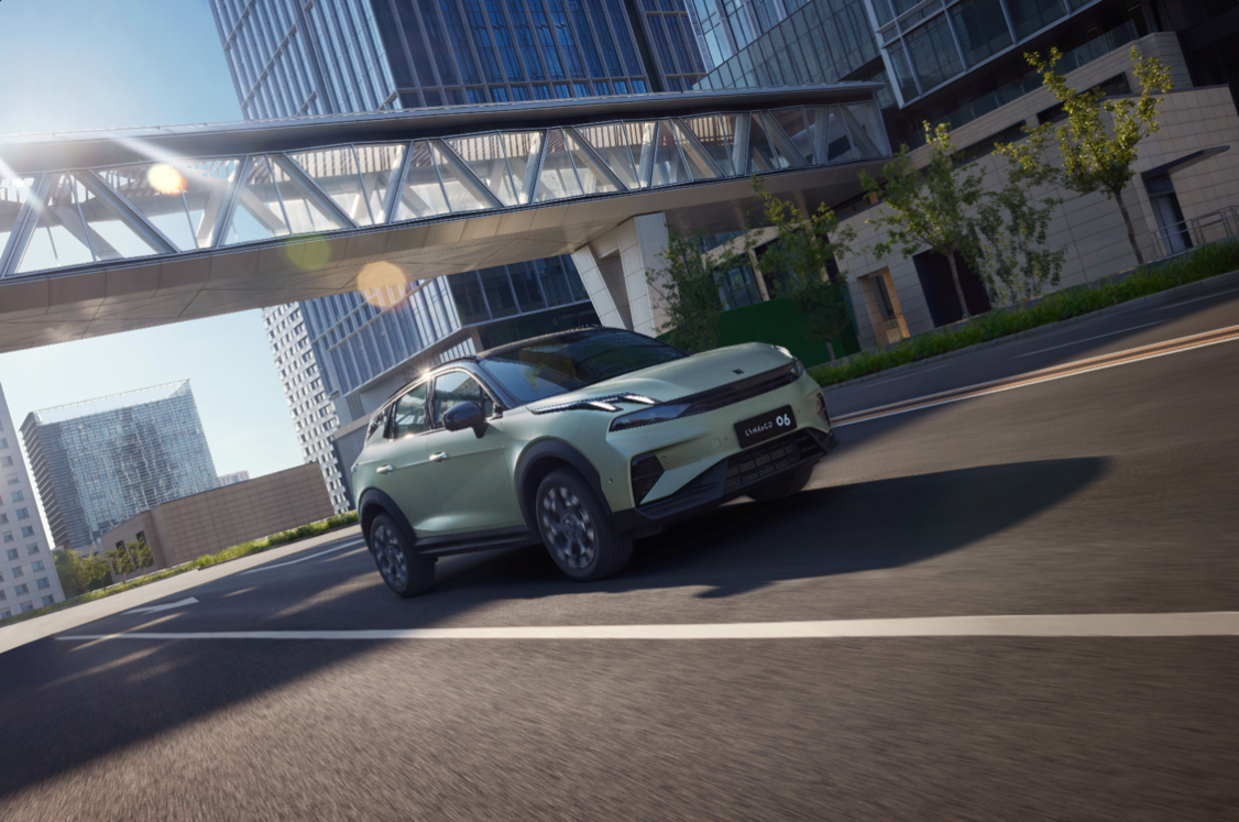 限时售价1076万元起领克06 Relive焕新上市(图6)