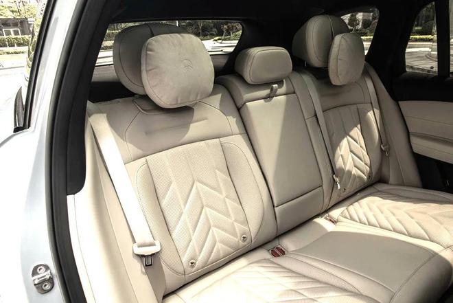 ET9车主看了都眼红？新ES6这些同款配置太香了！(图5)