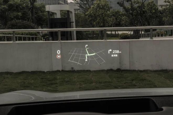 ET9车主看了都眼红？新ES6这些同款配置太香了！(图8)