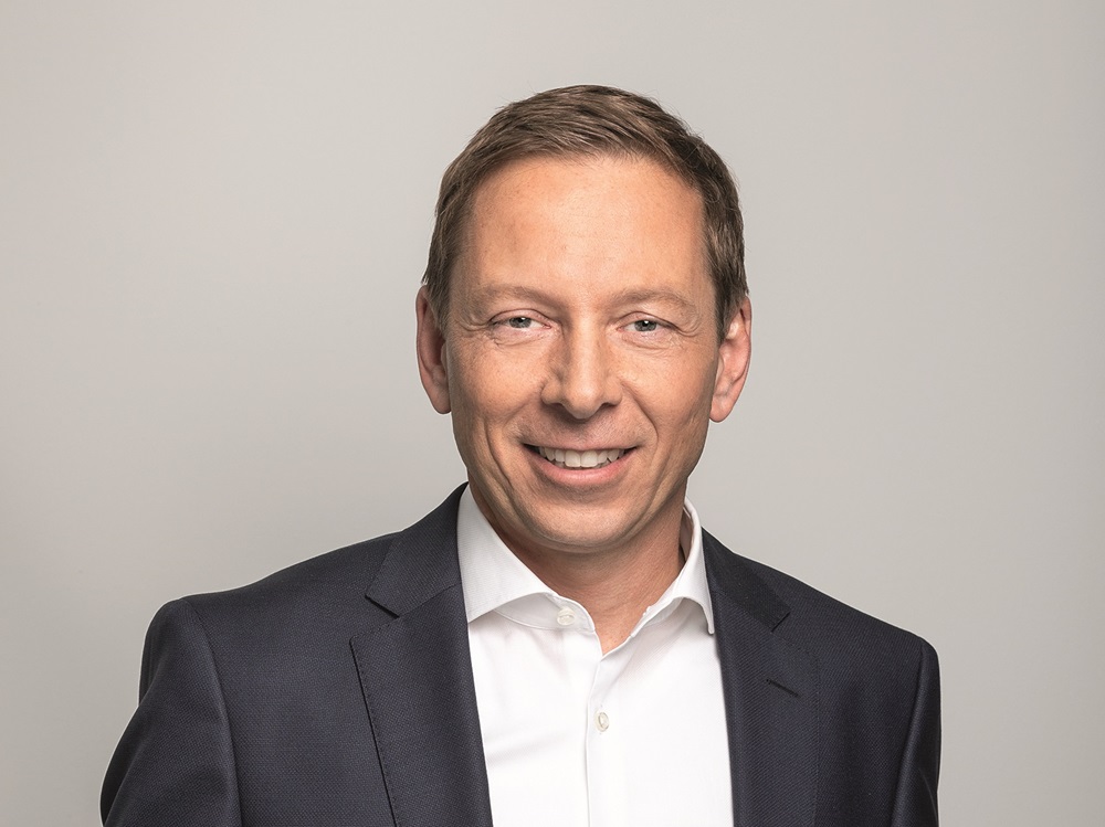 采埃孚推出新款泊车控制器 提供更广泛、更先进ADAS功能