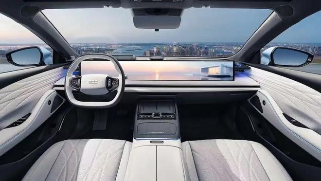 14万级“智能座舱天花板”！银河E8百万级体验轻松“拿捏”(图3)