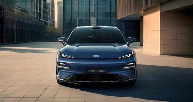 限时售价1158万元起 吉利银河星耀8正式上市(图3)