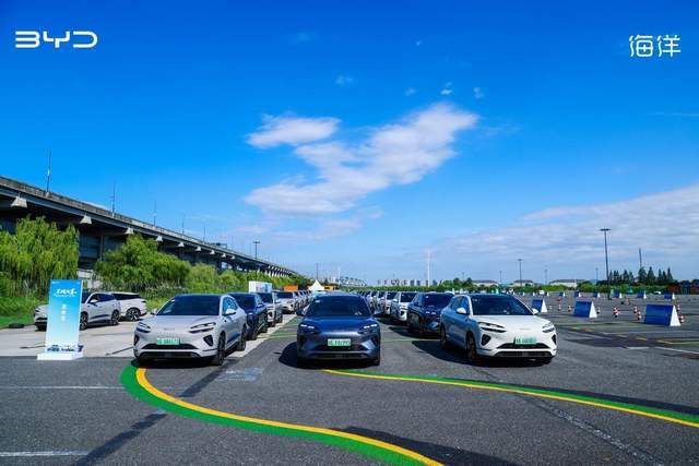 全能神车高能出圈！比亚迪海狮06杭州上市试驾“狮”力觉醒(图1)