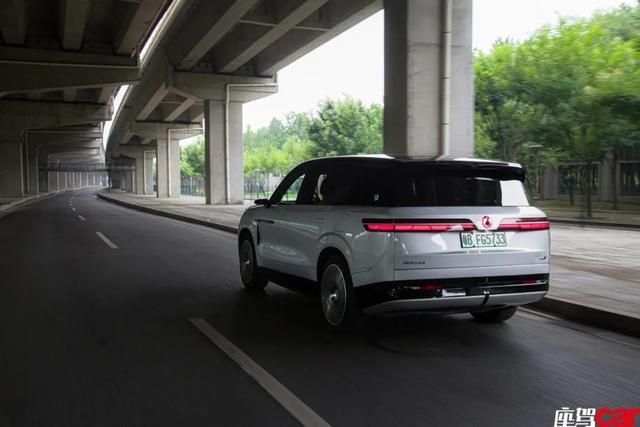 温情巨舰——试驾腾势 N9 CAR REVIEWS(图9)