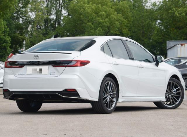 L2+级辅助驾驶可靠性：丰田凯美瑞双擎城市拥堵路段自动跟车评估(图2)