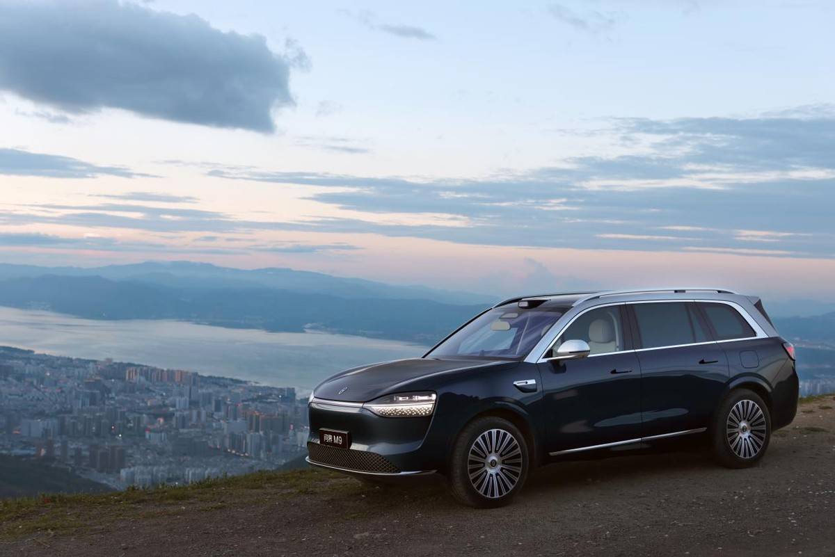 树智慧出行新标杆问界M9 2025款智能座舱领先一代