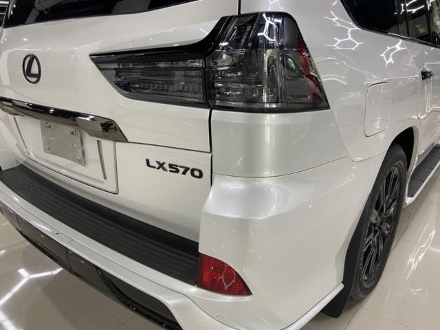 25款加版雷克萨斯LX570大越野 最低60万可提(图9)