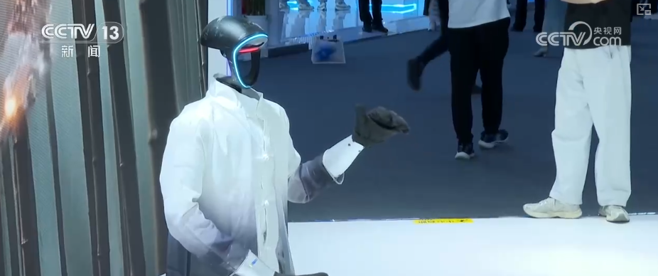 算力与人工智能协同创新应用集中亮相 产业智能化转型“加速跑”(图2)