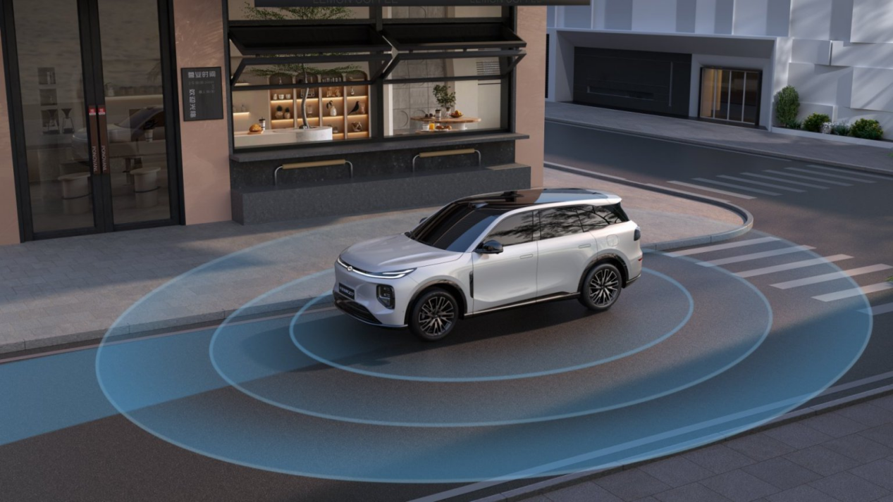 跳出“堆参数”陷阱长安启源Q07重塑家庭SUV安全标准(图7)