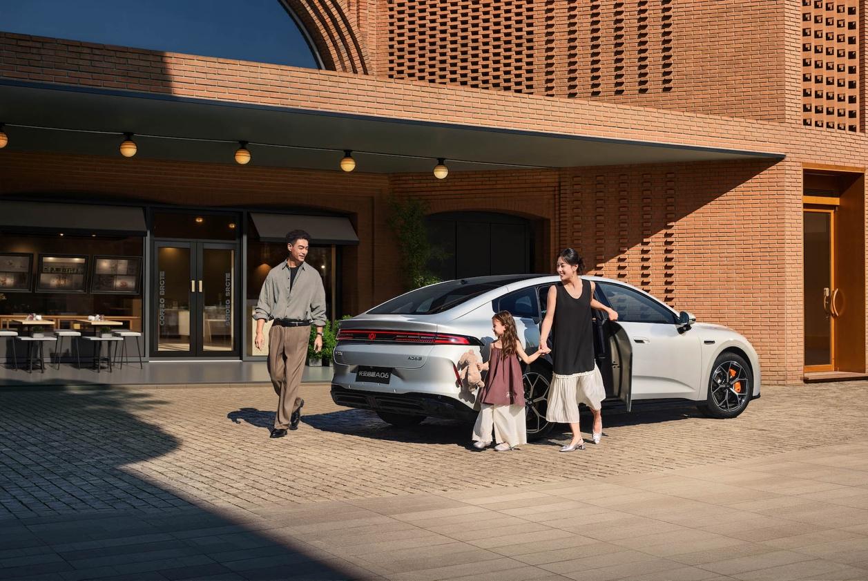 聚焦家庭出行痛点长安启源A06首秀有何看点？(图6)