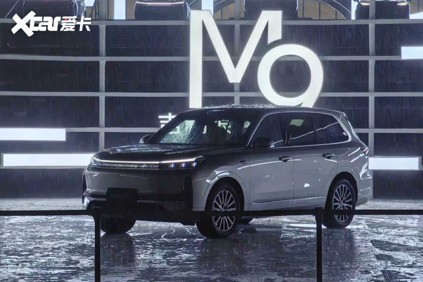 限时1738万起 吉利银河M9正式上市(图5)