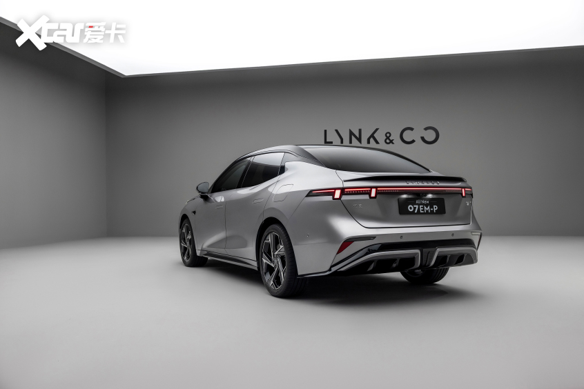 领克07EM-P都市科技智混轿车上市 限时1398万元起(图6)