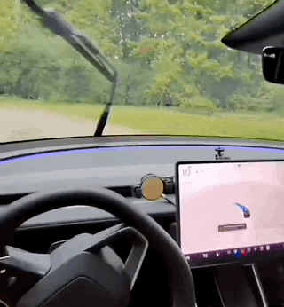 离自动驾驶又近一步！特斯拉FSD V14发布 马斯克：产生意识了