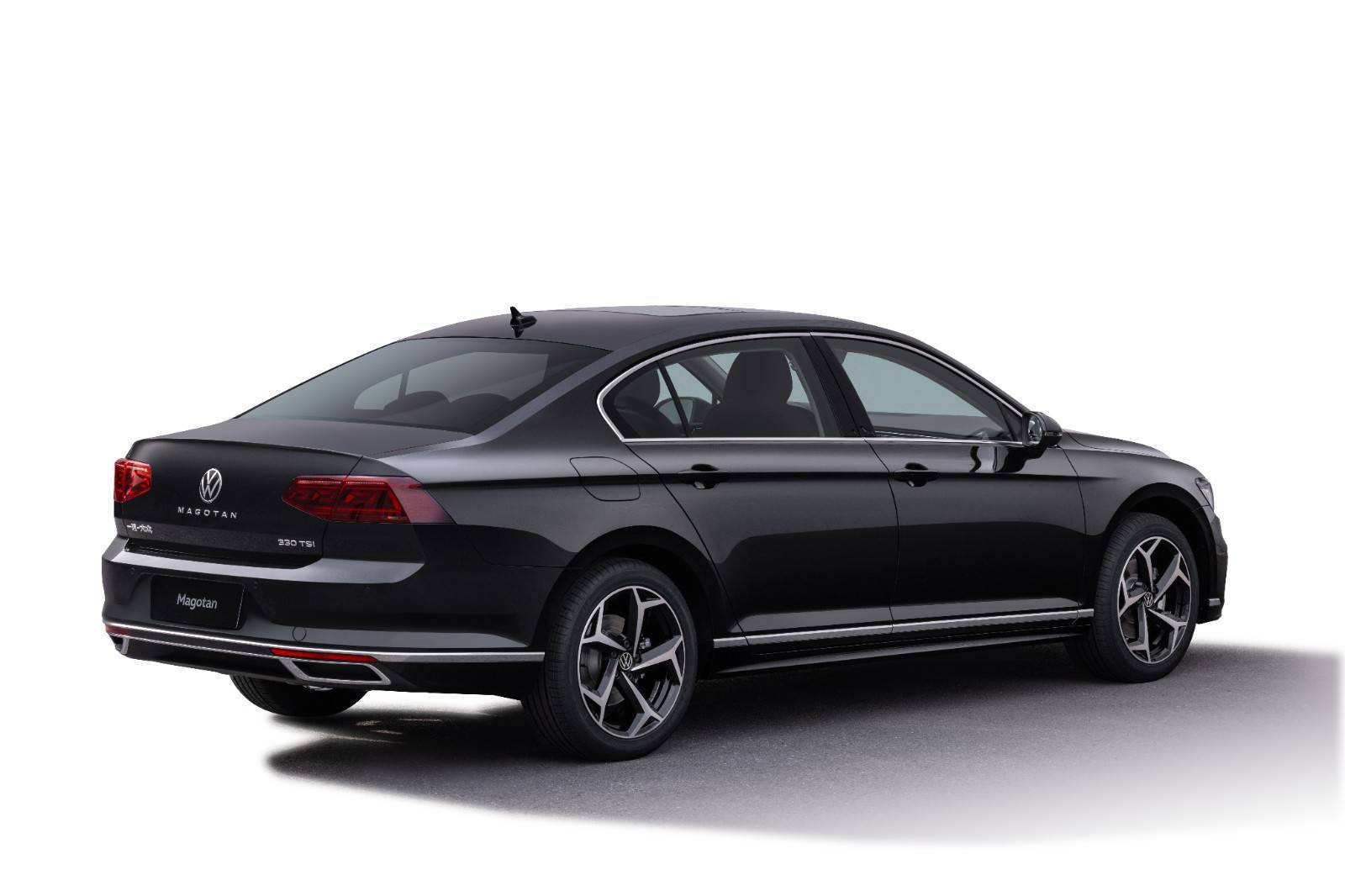 迈腾3000万辆甄选款内饰升级智能座舱更温馨。(图1)