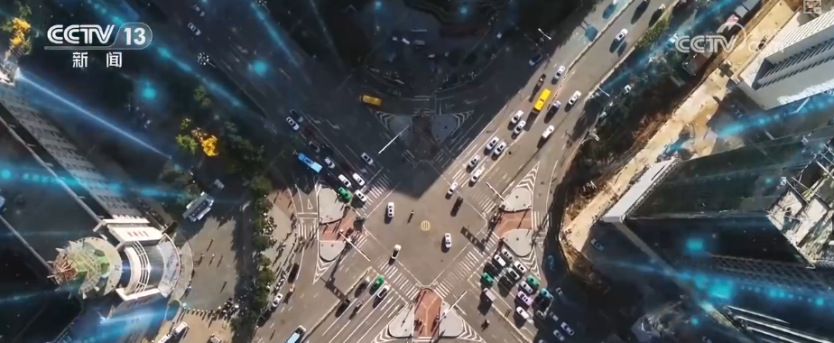 744万亿次、80亿人、100亿元 “数”说澎湃算力为经济发展积蓄强劲新动力(图8)