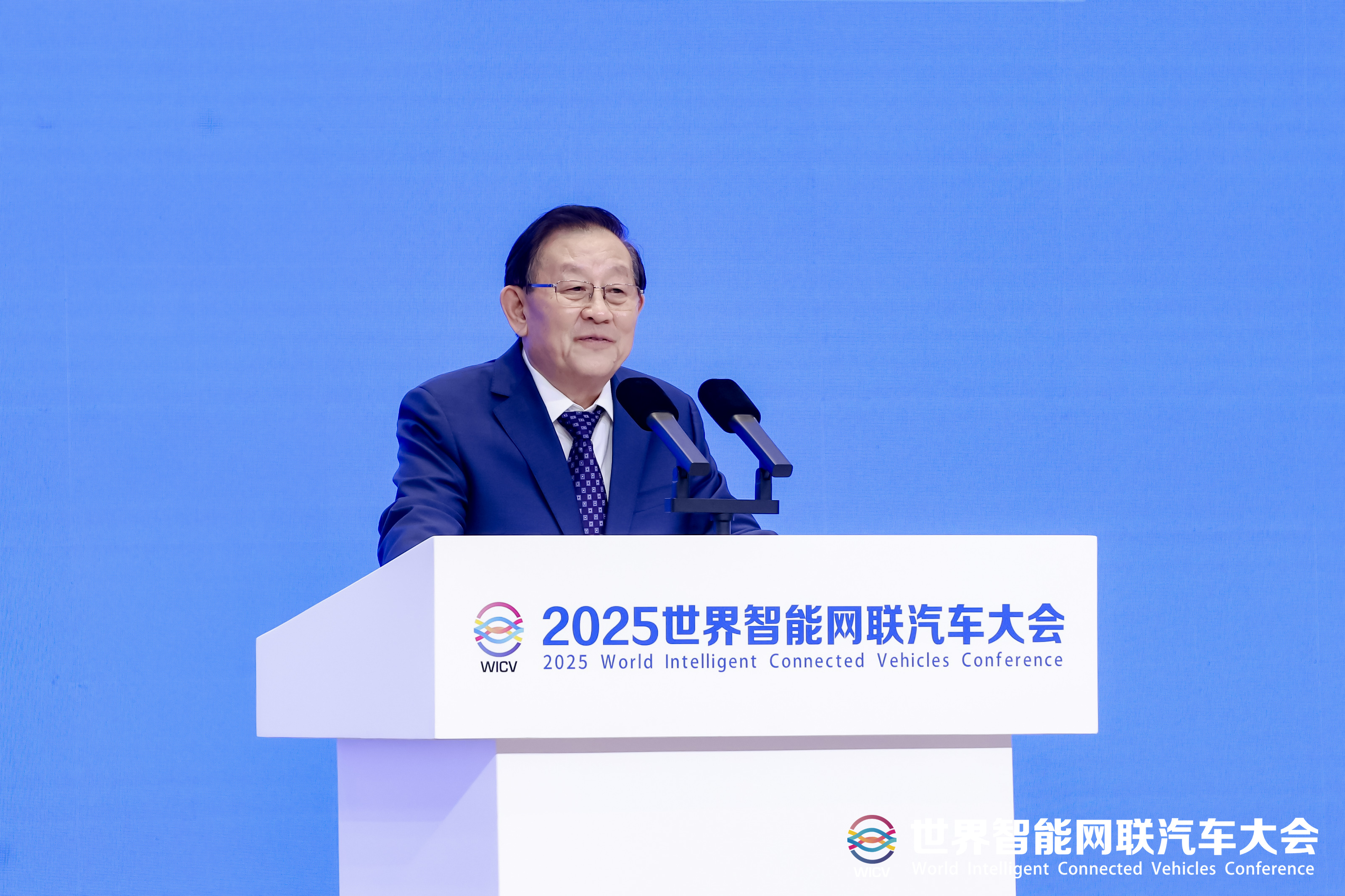 中国科学技术协会主席万钢：加快生产式自动驾驶大模型研发验证