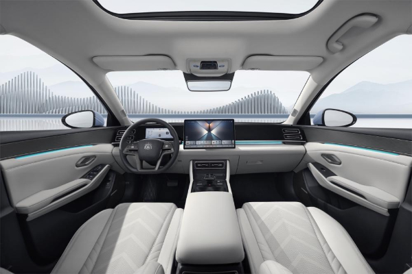 最低不到6万！智能座舱+L2智驾最高续航超600公里年销40万台？