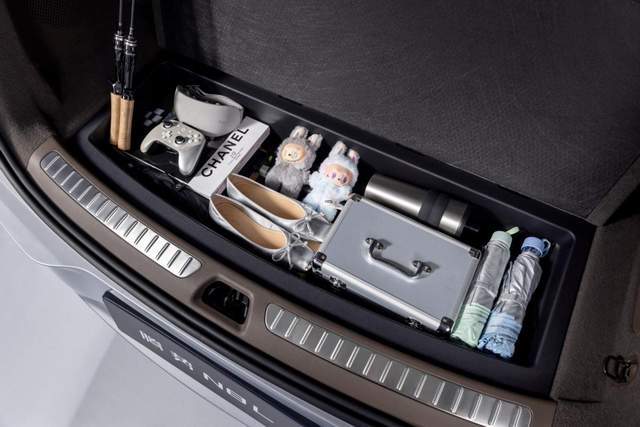 重塑家庭豪华SUV新标准“超豪华移动大平层”腾势N8L正式上市(图7)