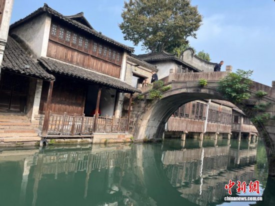 世界互联网大会观察：千年古镇如何开启“数字新生”？