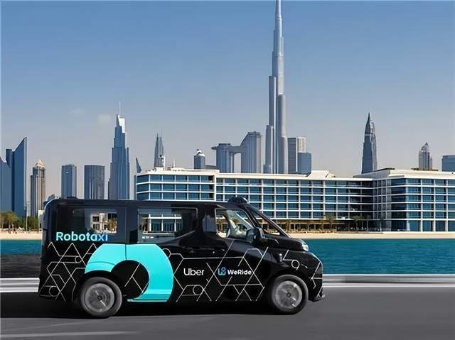 双重上市 + 7国牌照！文远知行用八年证明自动驾驶行得通(图2)