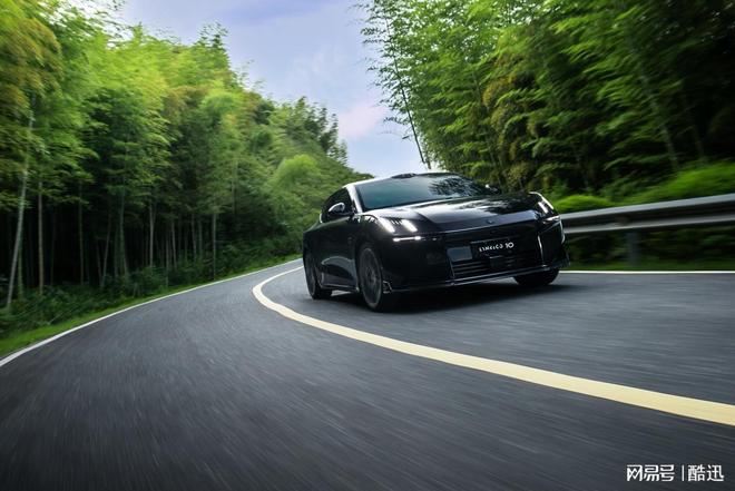 智能座舱的下一站或许就藏在领克10EM-P的细节里