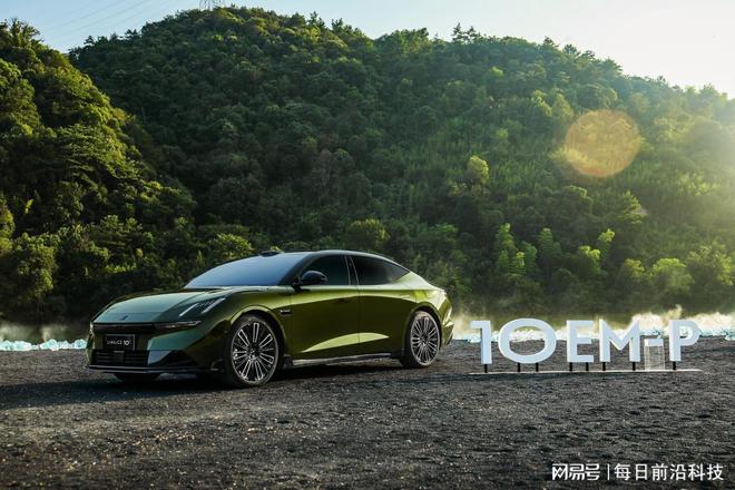 汽车如何感知情绪？领克10EM-P的智能座舱给出答案