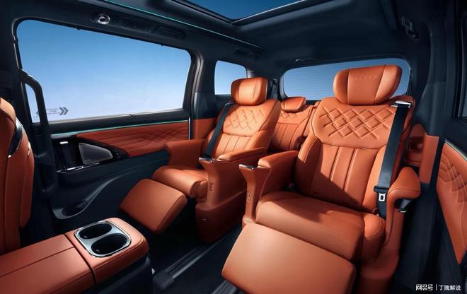 试驾腾势D9后我决定放弃：电池零自燃自动驾驶是未来趋势(图2)