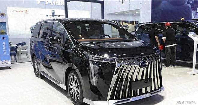 试驾腾势D9后我决定放弃：电池零自燃自动驾驶是未来趋势(图1)