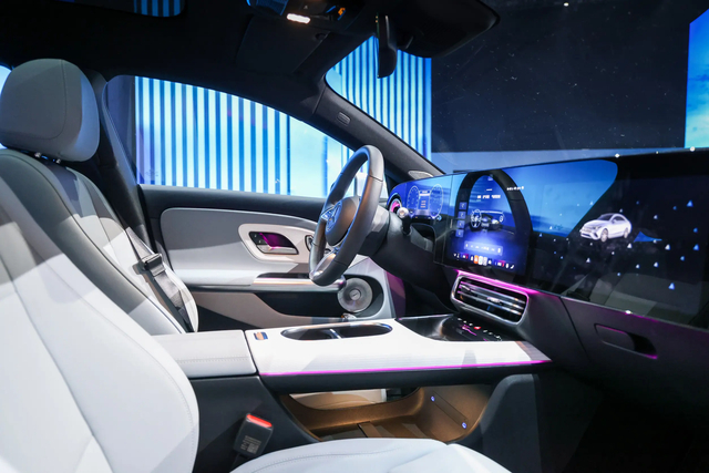 华勤技术：已实现座舱产品全栈研发制造及量产交付