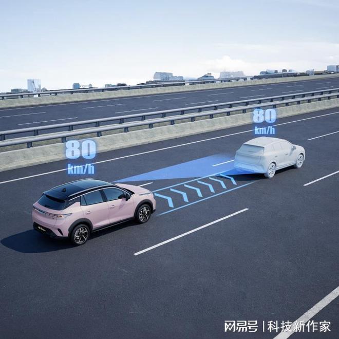 领克06Relive：不只是代步工具更是你的冬季“暖房”(图3)