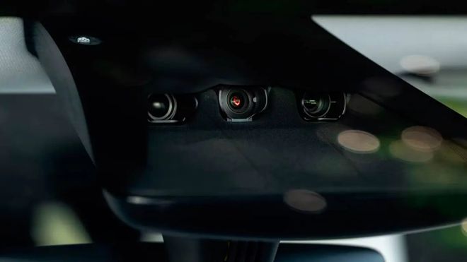 特斯拉首跨全美Grok灵魂注入！马斯克「三位一体」帝国浮现(图4)