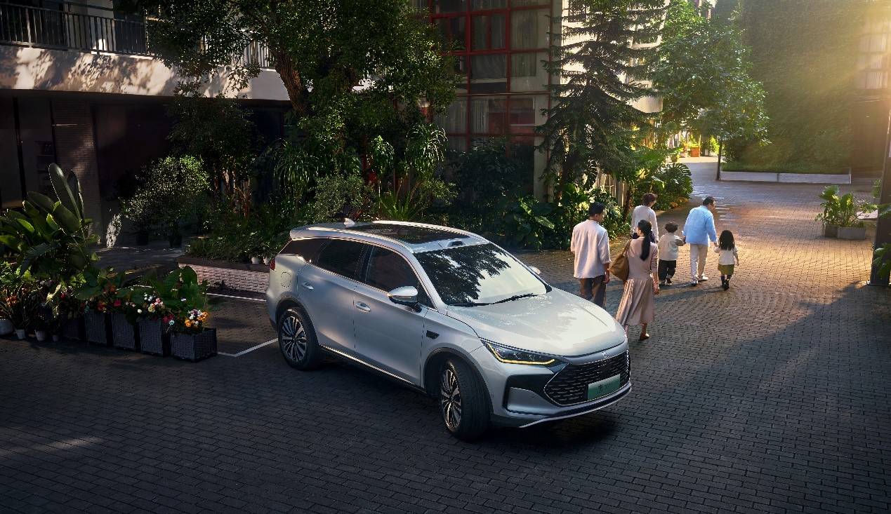 家用首选！唐DM-i智驾版175KM长续航版上市售价1798万起(图3)