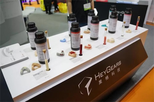 “还是老味道环境更好了！” 南京路新巷”三街同开