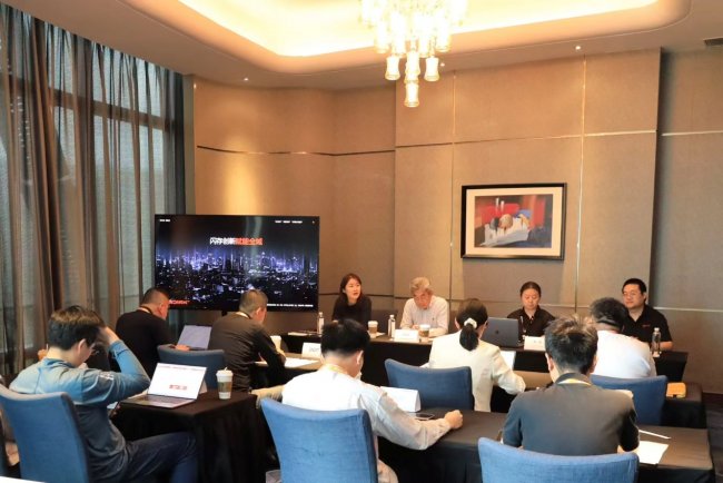 当算力狂奔存储如何成为智能时代的关键设施(图5)