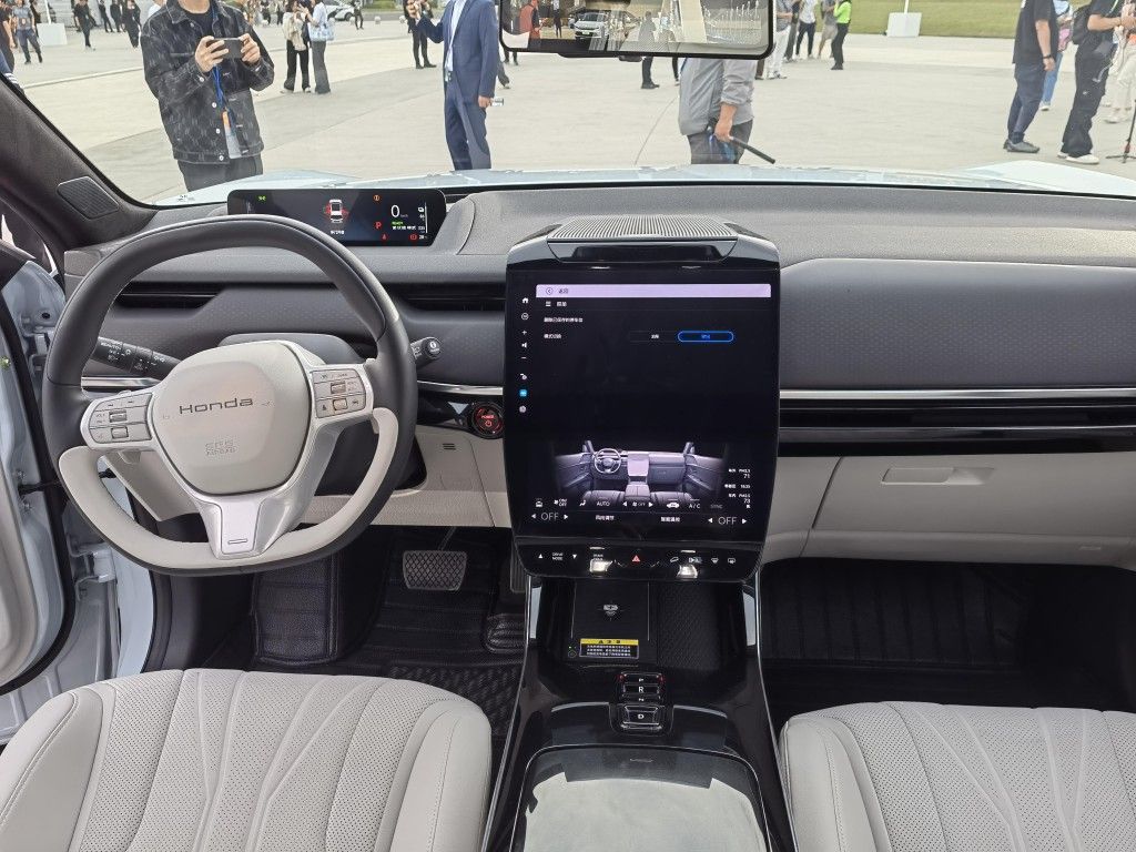 那么豪华那么美！广汽本田P7劲爆价1999万元起(图8)